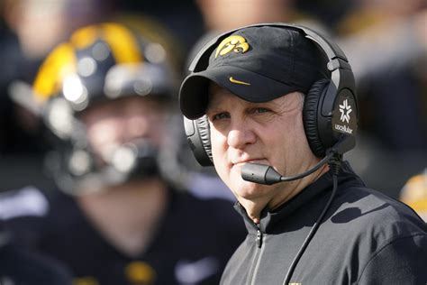 iowa hawkeyes defensive coordinator.